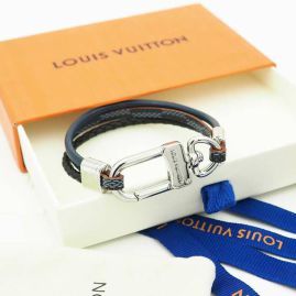 Picture of LV Bracelet _SKULVbracelet02cly19410694